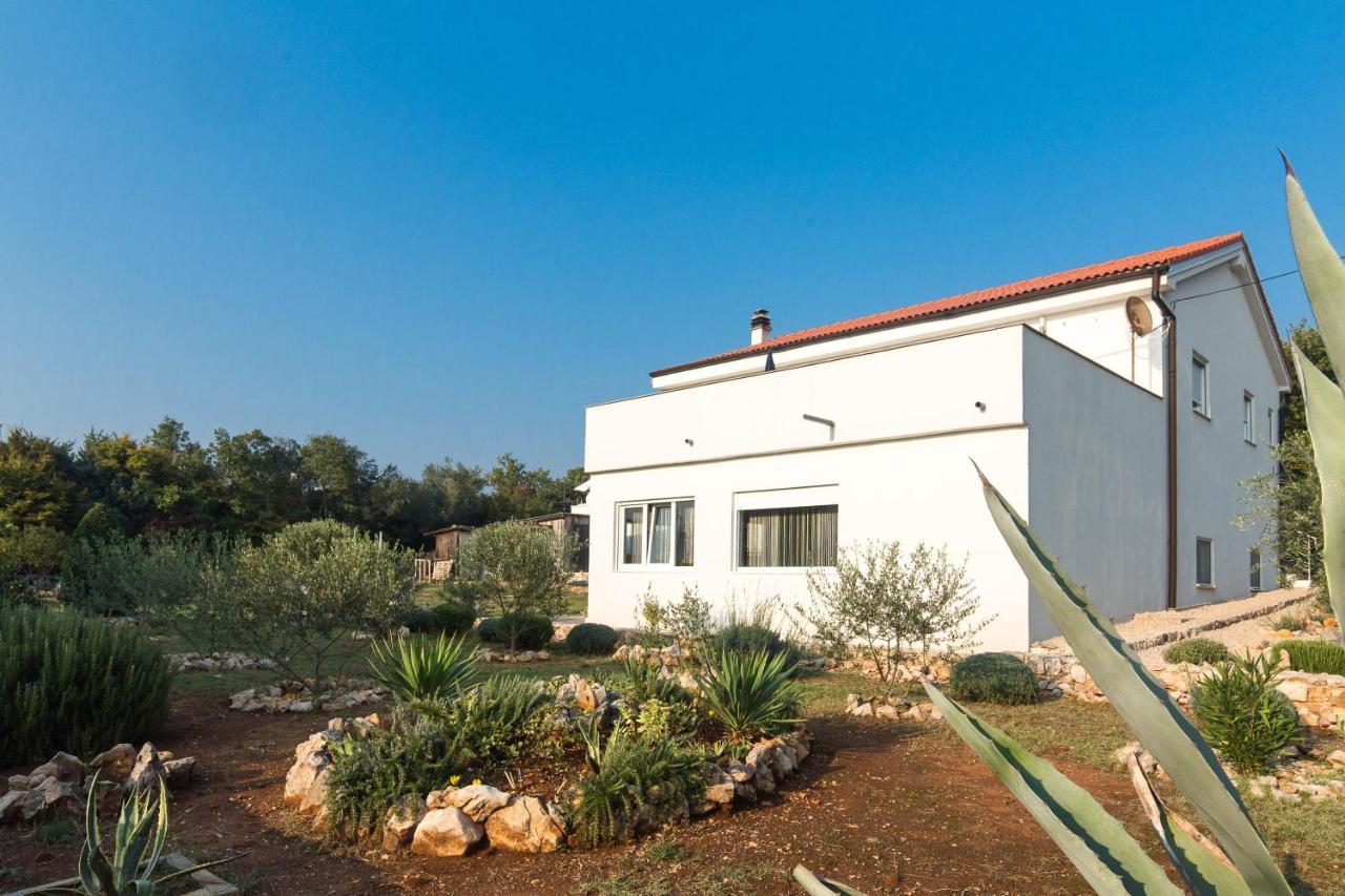 Apartment Dajana Pinezići Exterior foto